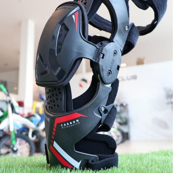 Наколенники Leatt Knee Brace X-Frame Black