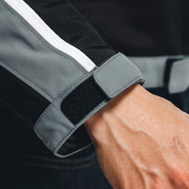 Куртка DAINESE HYDRA FLUX 2 AIR D-DRY BLACK/CHARCOAL-GRAY
