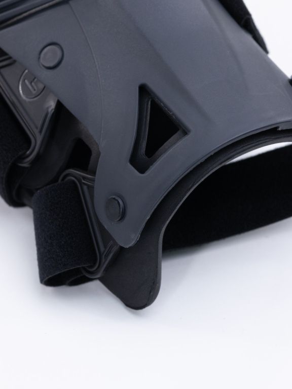 Наколенники брейсы Alpharide Protect-Z
