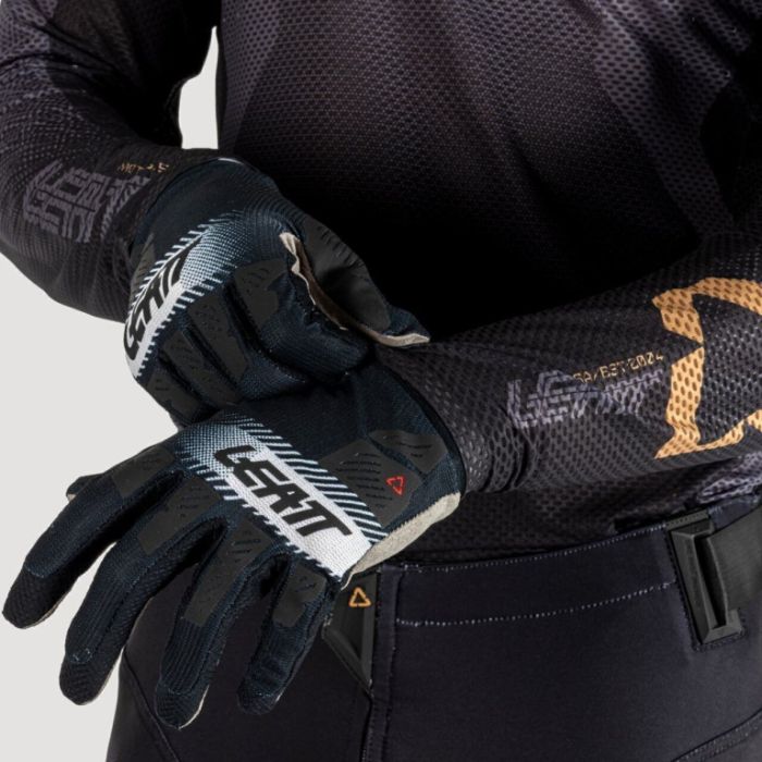 Джерси Leatt 5.5 UltraWeld Stealth 2025