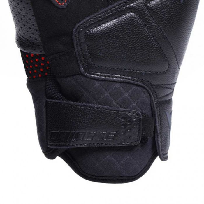 Перчатки DAINESE UNRULY ERGO-TEK BLACK/FLUO-RED