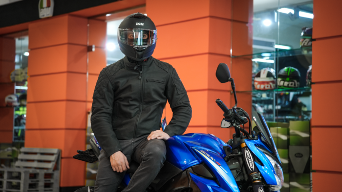 Шлем интеграл IXS iXS422 FG 1.0 черный матовый