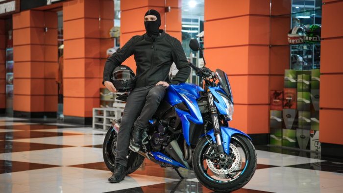 Шлем интеграл IXS 421 FG 1.0 MIPS Черный матовый