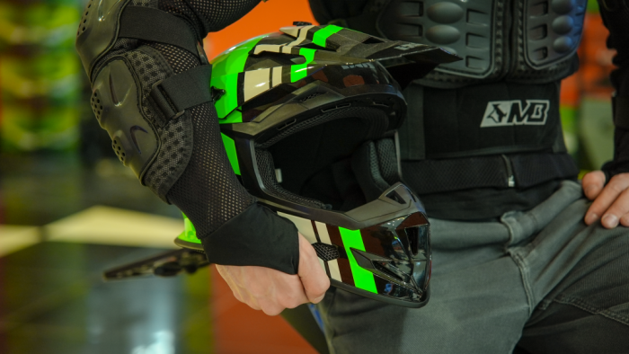 Кроссовый шлем IXS IXS361 2.3, Чёрный/Зелёный