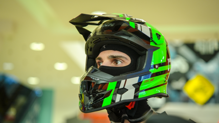 Кроссовый шлем IXS IXS361 2.3, Чёрный/Зелёный