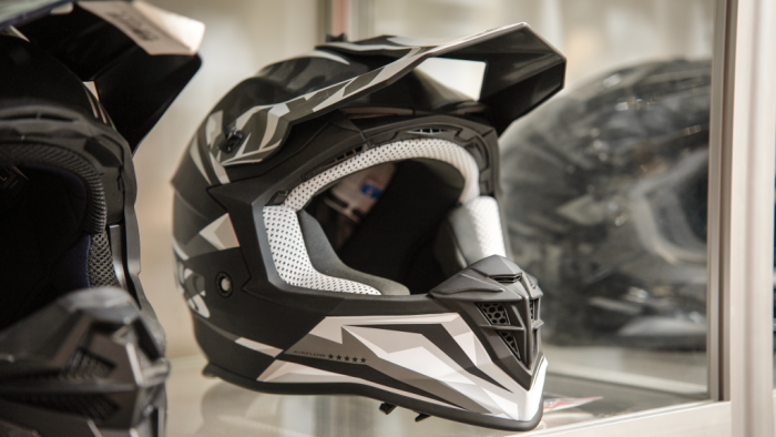 Кроссовый шлем IXS 362 2.2 черно-серый матовый