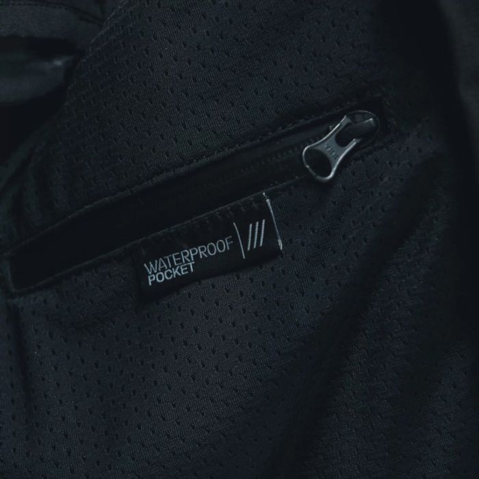 Мотокуртка кожаная женская Dainese Itinere WMN black