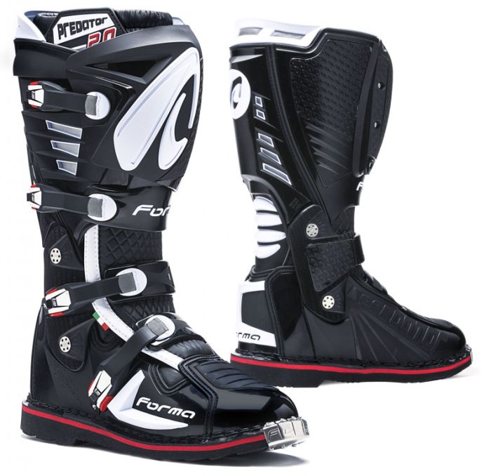 Кроссовые мотоботы Forma Predator 2.0 Black